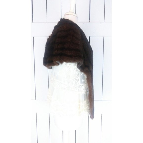 Vintage fur stole wrap 40s 50s brown fur capelet caplet bridal wedding wrap - Picture 5 of 7